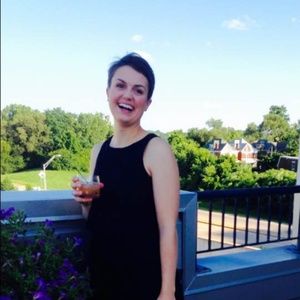 Meet your Posher, Emily